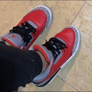 Jordan 3 fire red Unity